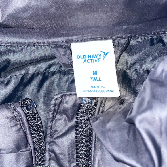 Old Navy puffer jacket - Picture 2 of 2